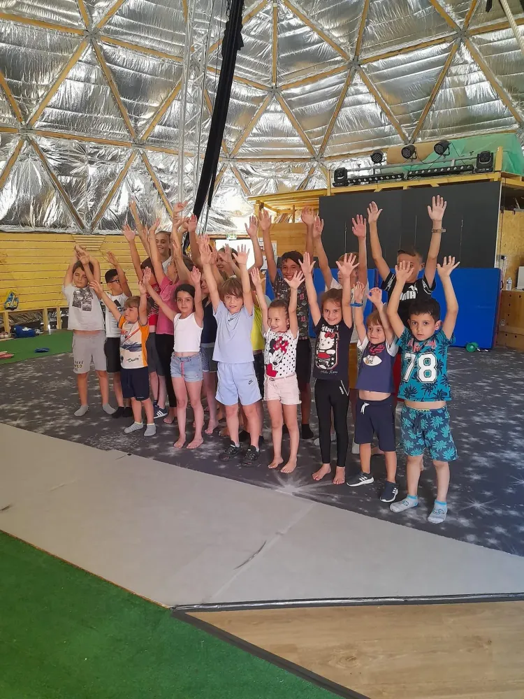 cole de Cirque pour petits et grands